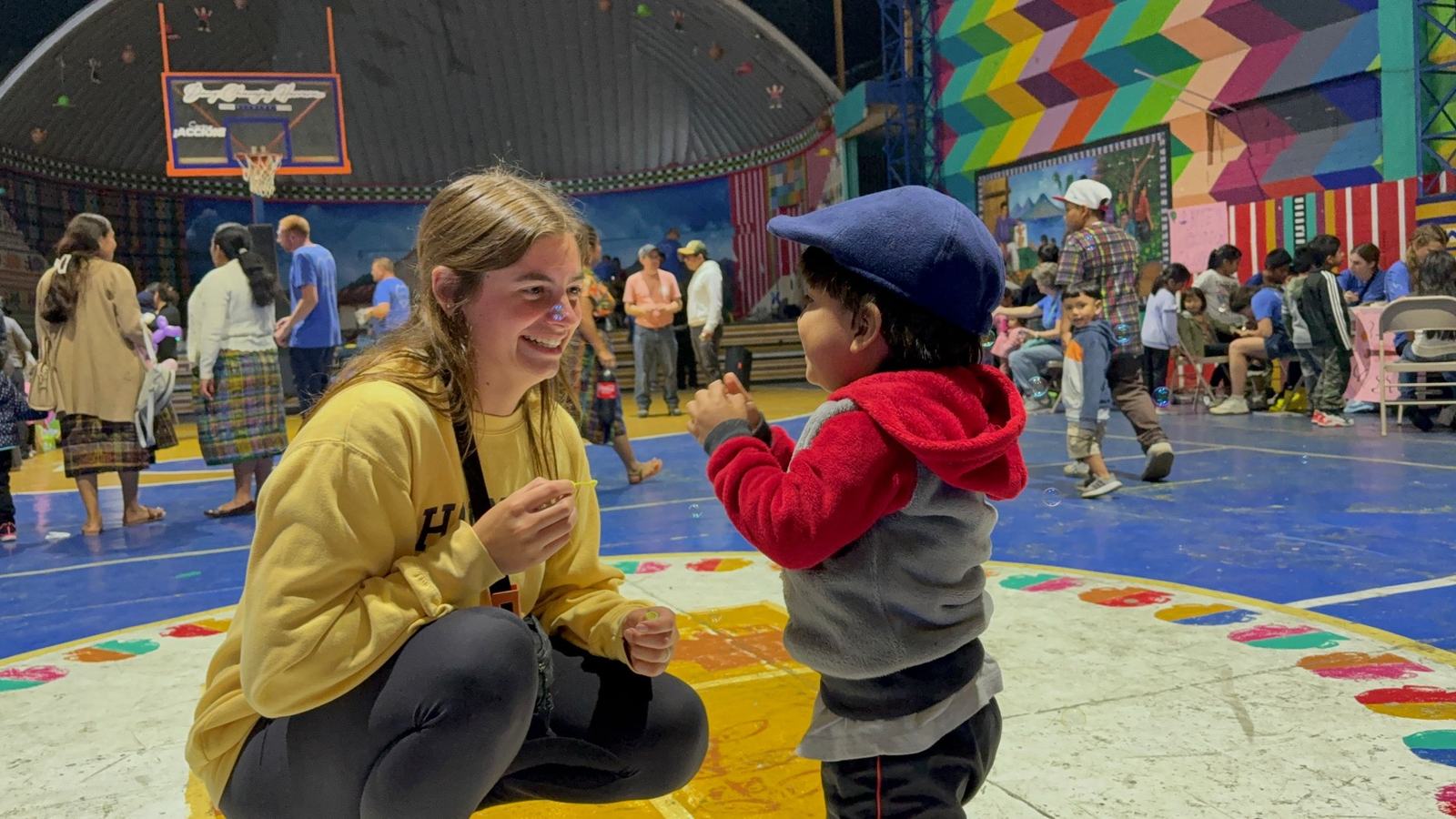 smiles with little girl aleluya