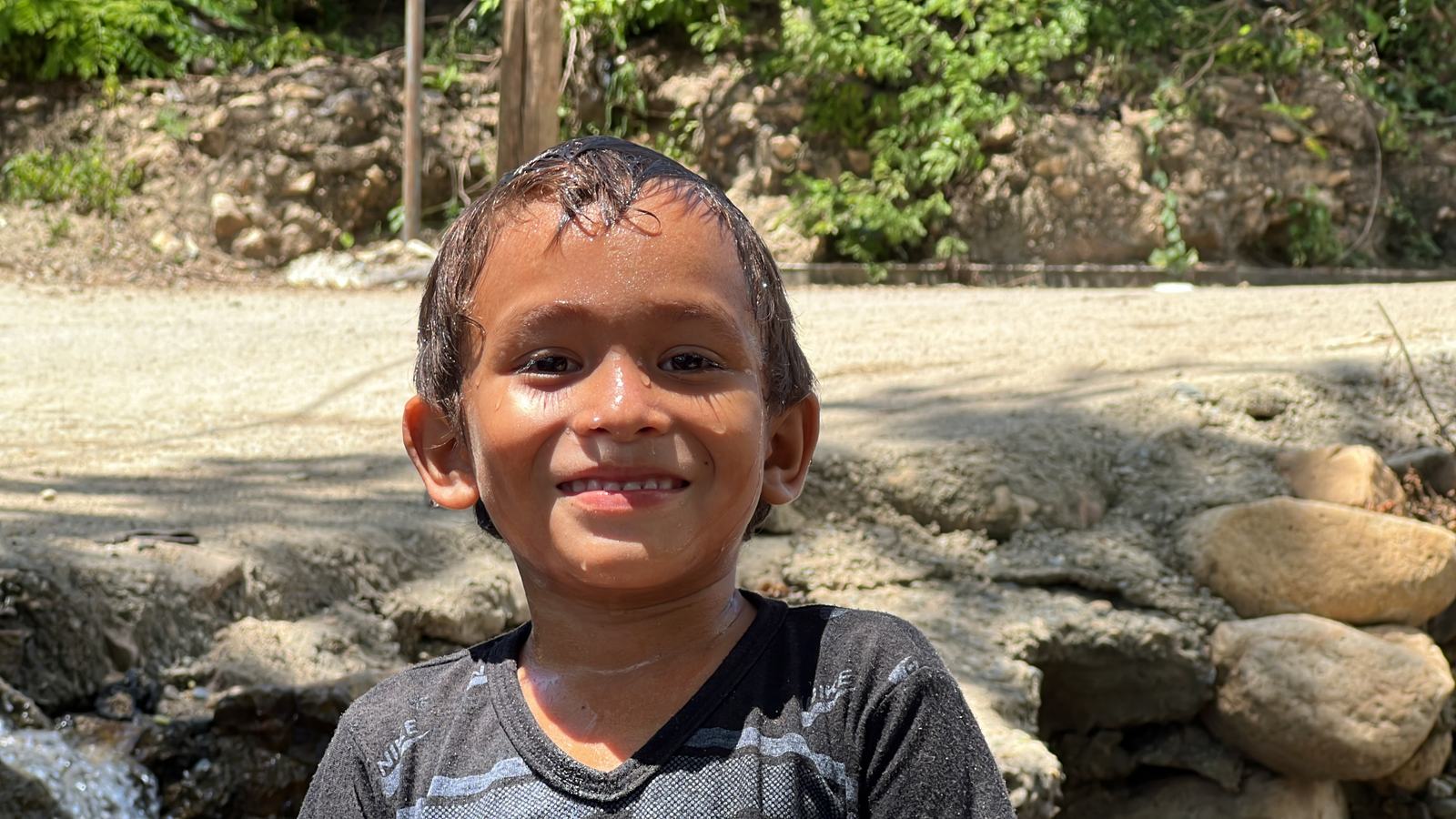 little guy bigger smile aleluya