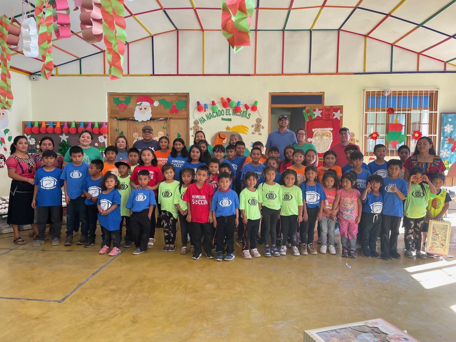 big group photo aleluya