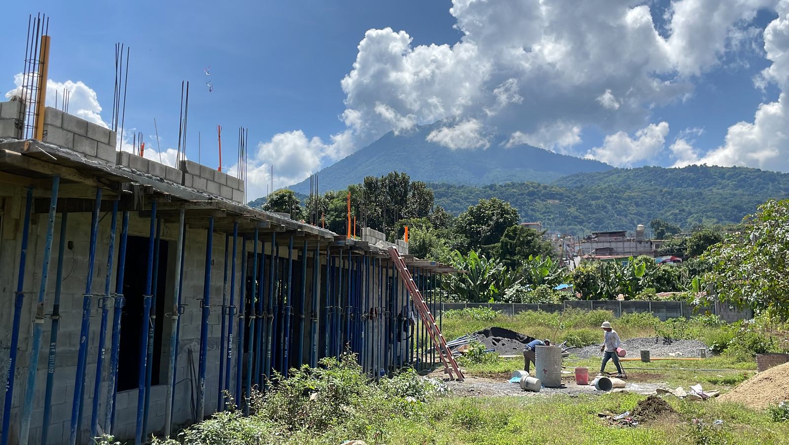 house under construction aleluya