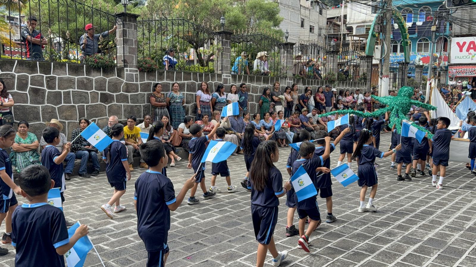 lots of flags and children aleluya
