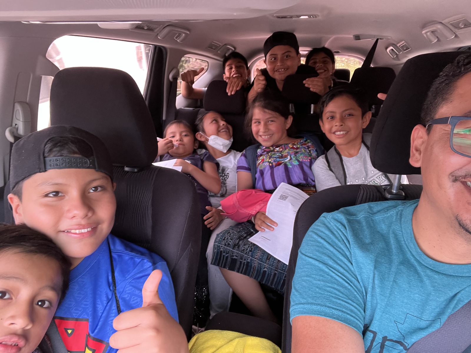 Riding in a van aleluya