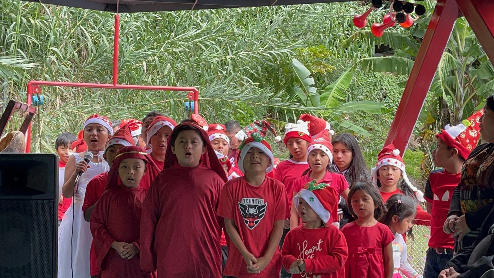 red children aleluya