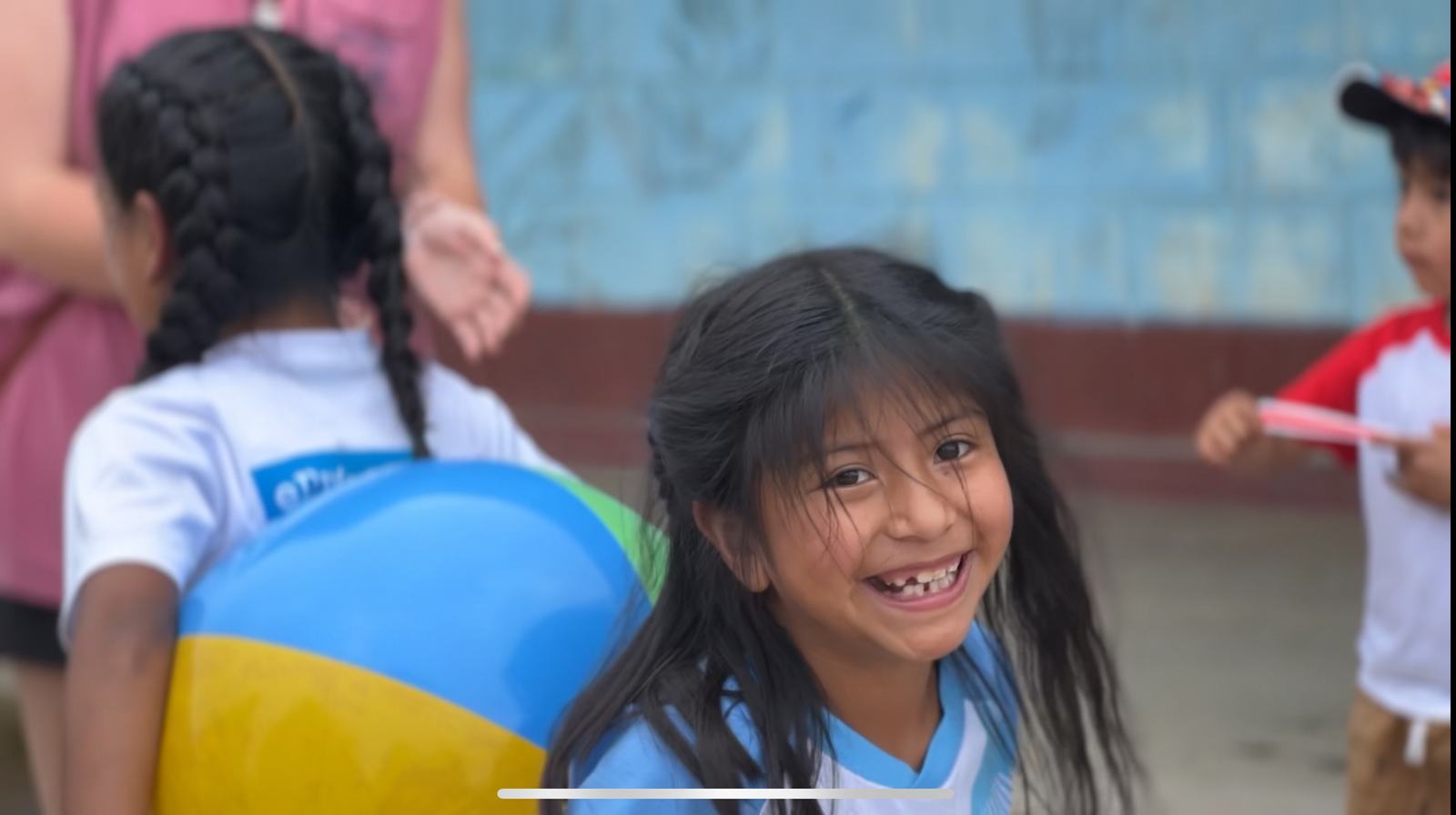 happy girl aleluya